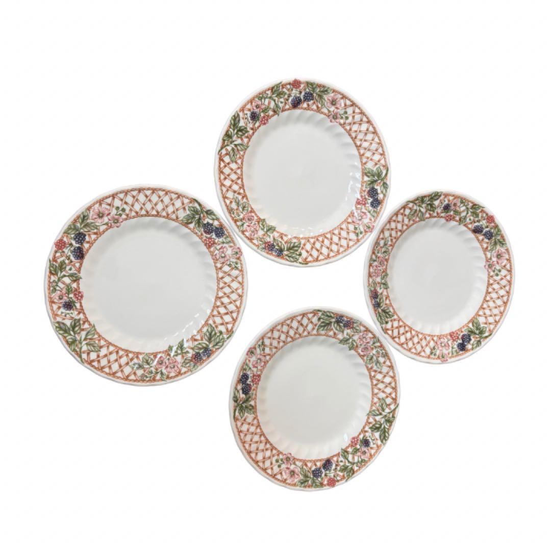 Churchill チャーチル ブラックベリー トレリス　ディナーセット　20点