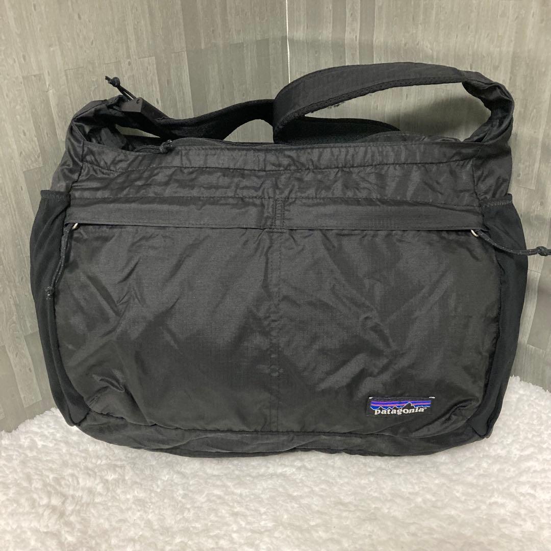 Patagonia ライトウェイト トラベル メッセンジャーバッグ ブラック