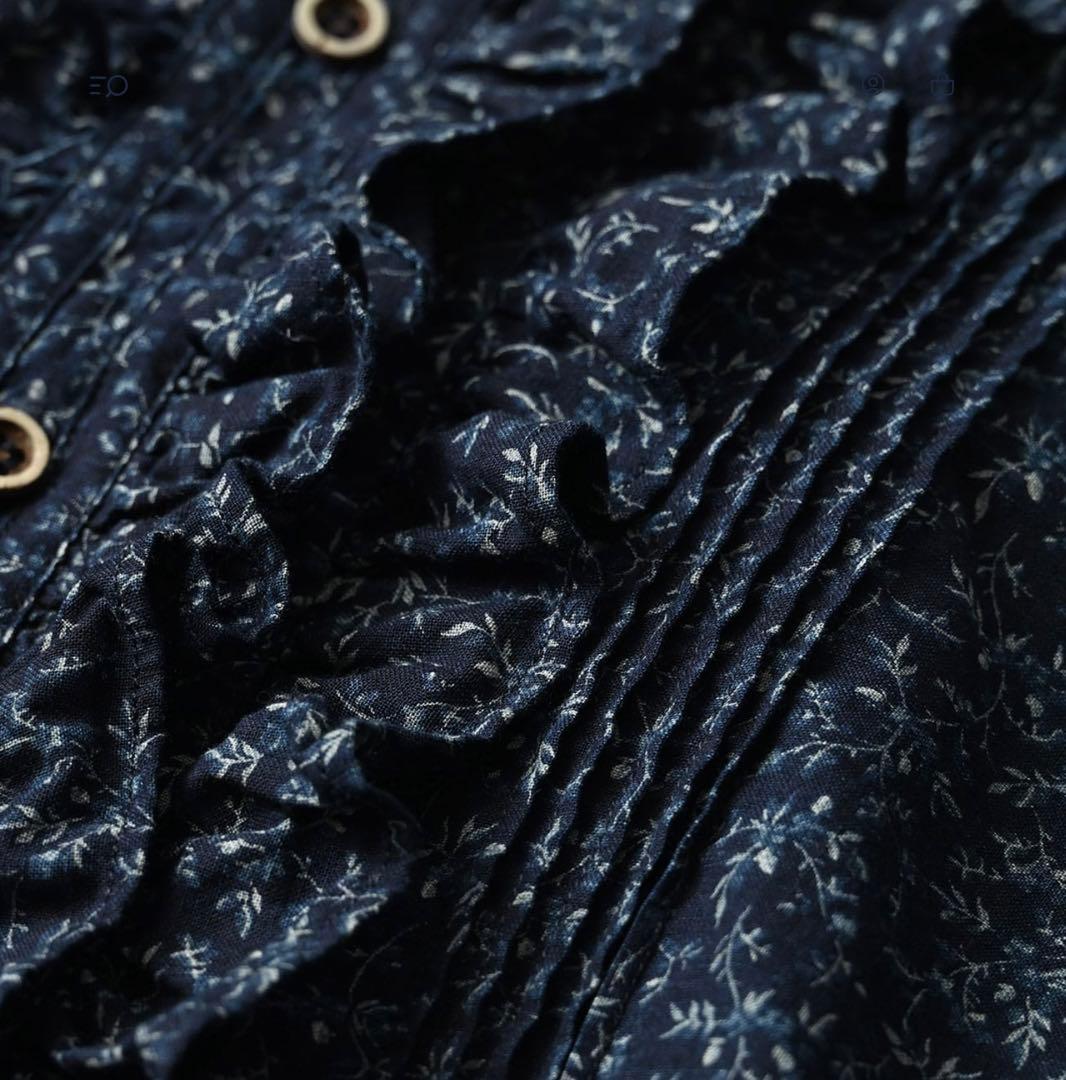 45R45rpm ツタフラワープリントのフリルブラウス(インディゴ)