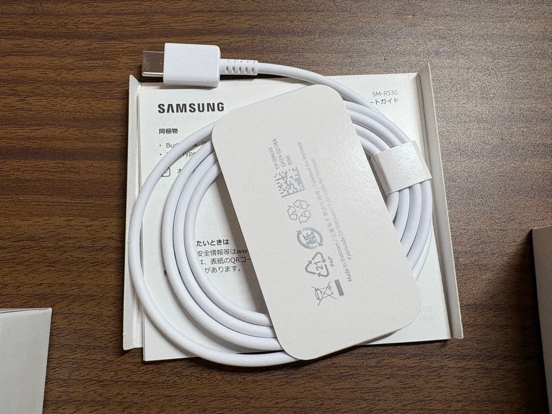 Samsung Galaxy Buds 3 ホワイト 未使用に近い