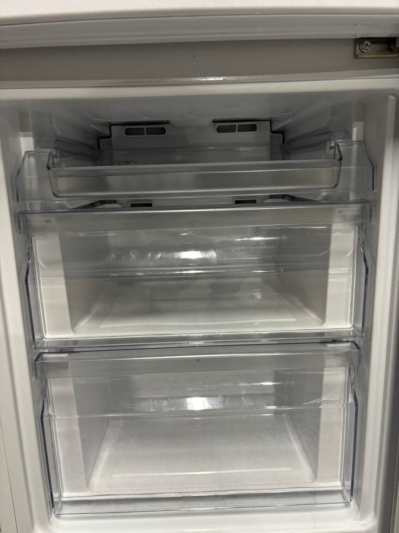 送料無料 ハイアール ノンフロン冷凍冷蔵庫 JR-NF148DK 2023年製