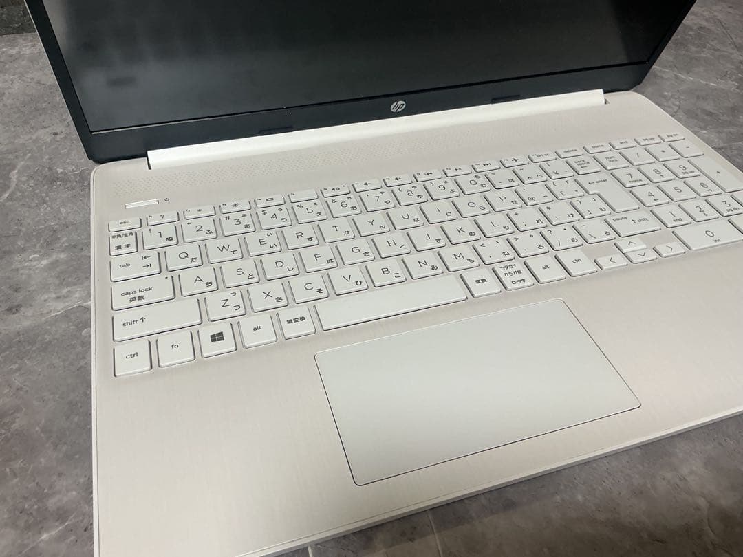 美品 HP corei5 第10世代 メモリ16GB 新品m.2SSD256GB