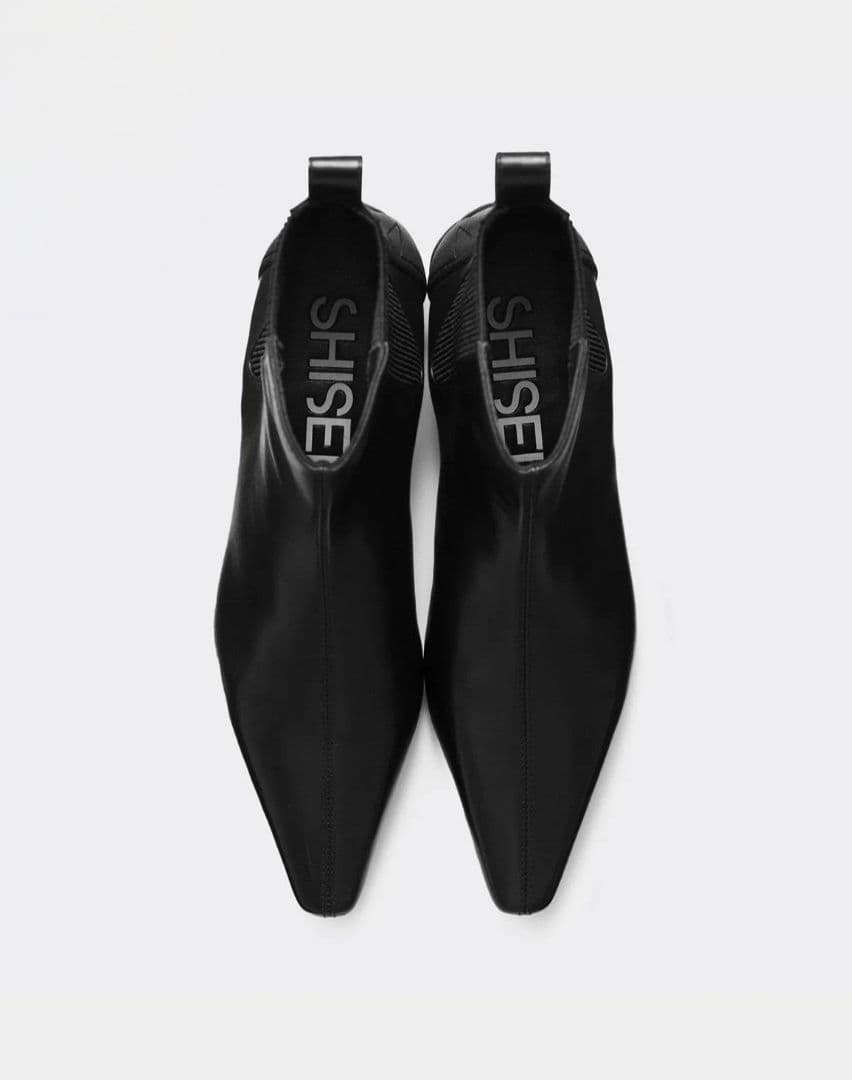 即発送可美品シーセイチゼルトゥアンクルブーツ23.5黒ブラックシセイSHISEI