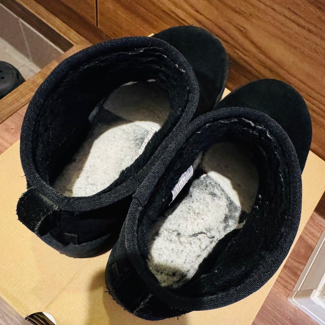 UGG Classic Ultra Mini Platform 黒　25cm