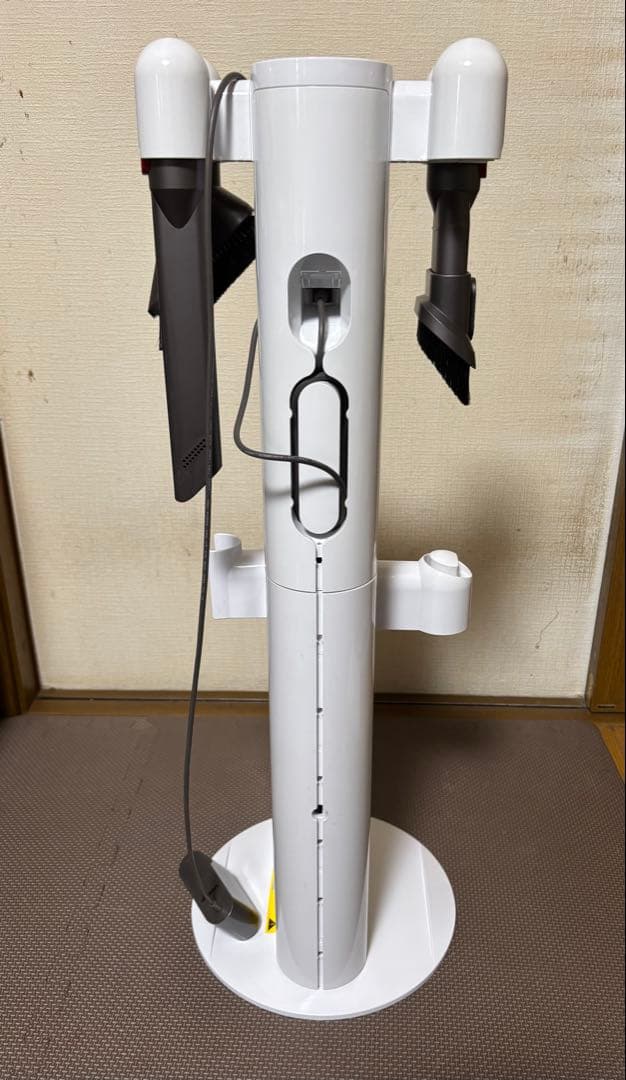 ダイソン V10 sv12 フロアドッグ付　分解洗浄済み