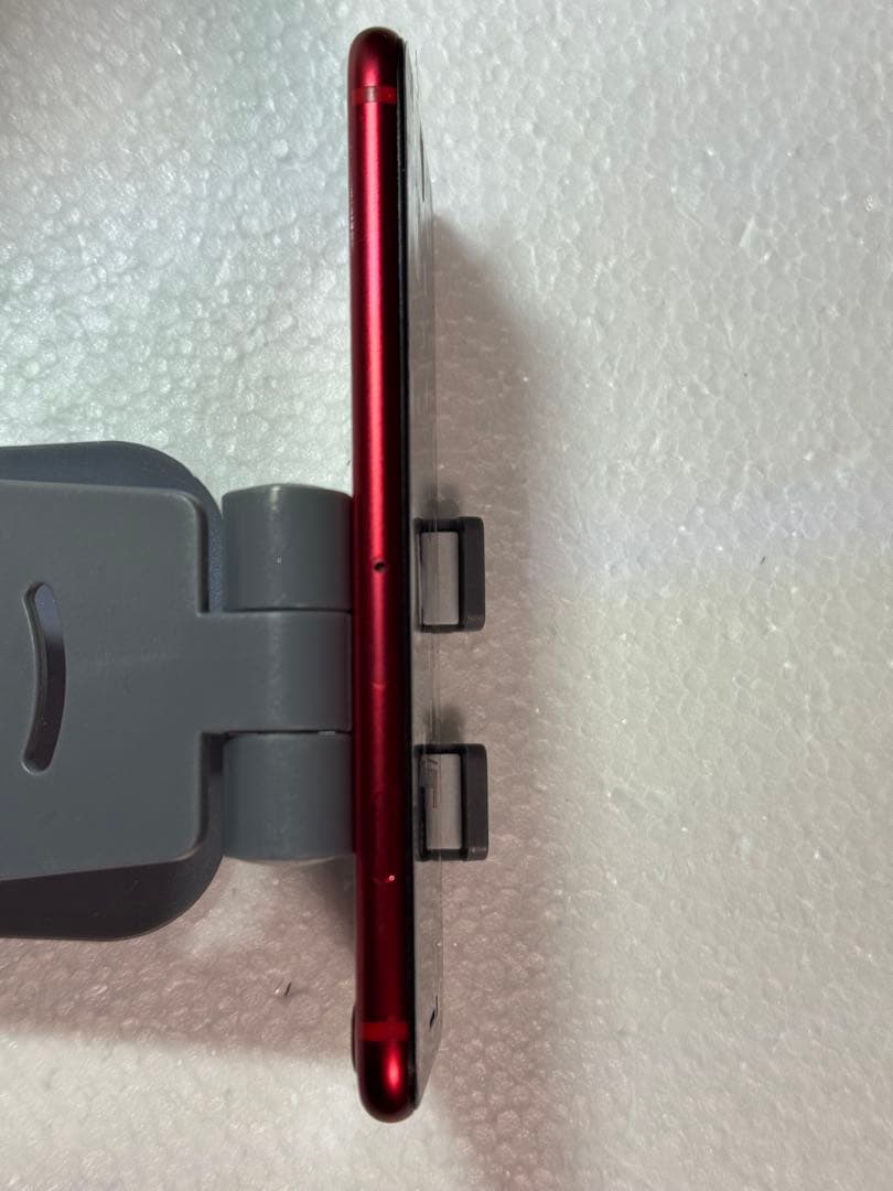 iPhone SE 第2世代 128GB （PRODUCT）RED SIMフリー