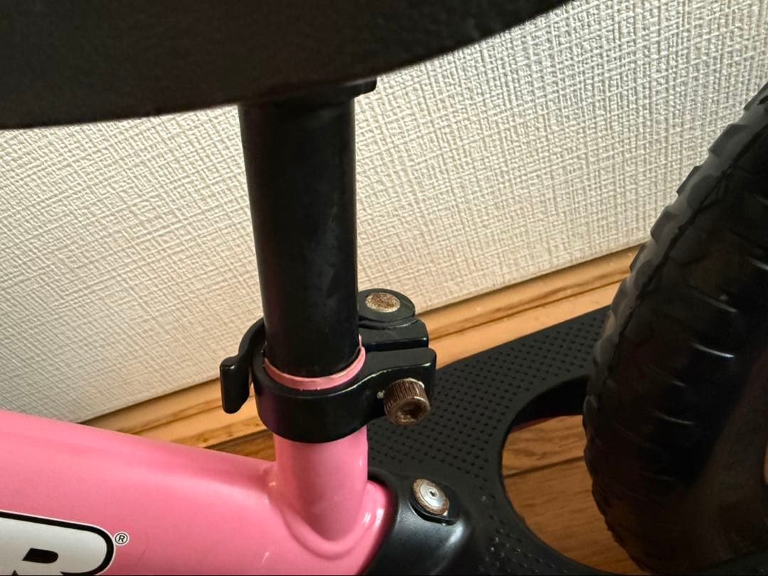 ストライダー　ピンク　12インチ