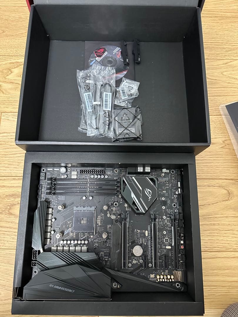 ROG CROSSHAIR VII HERO マザーボード