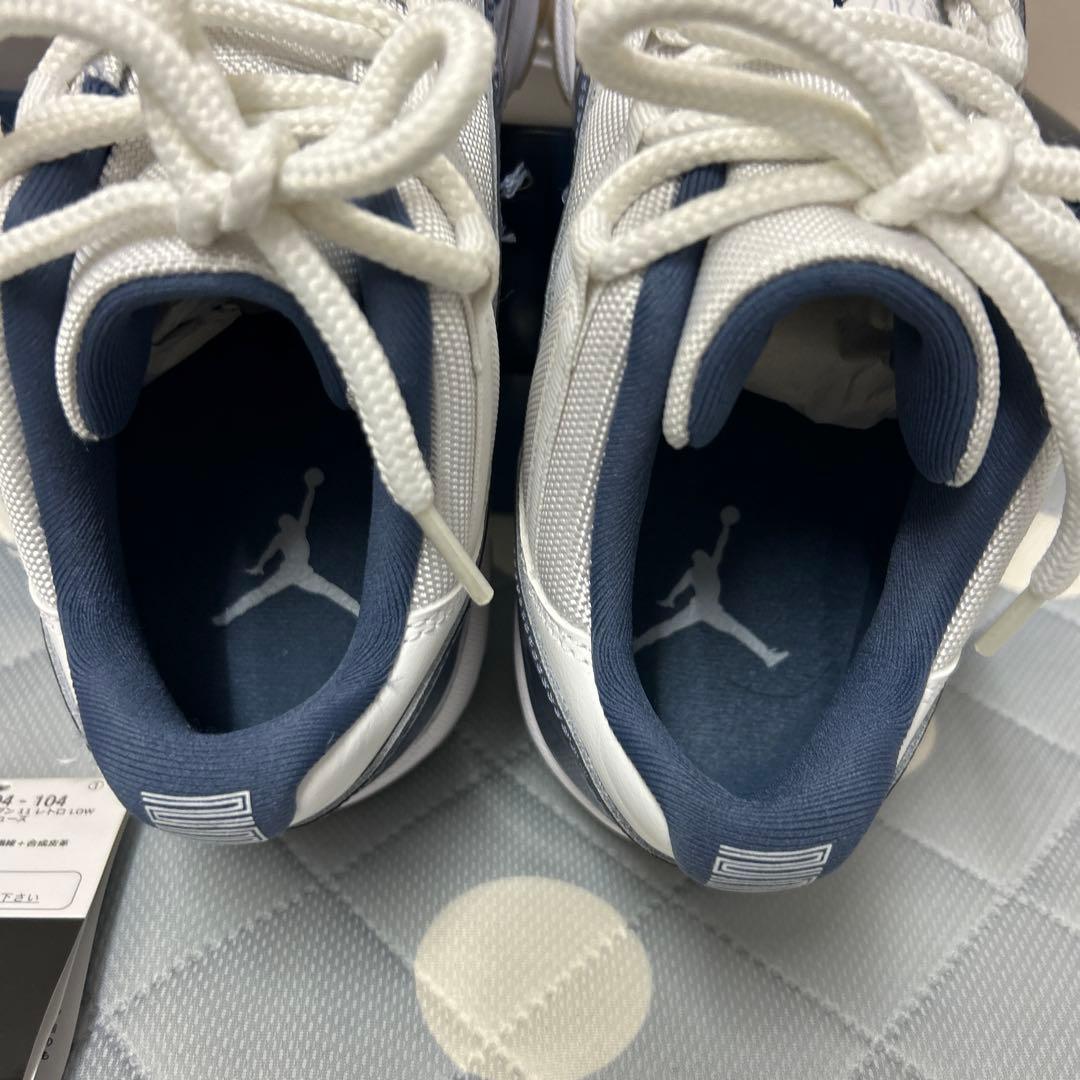 シューズ(男性用) Nike Air Jordan 11 Low 2025