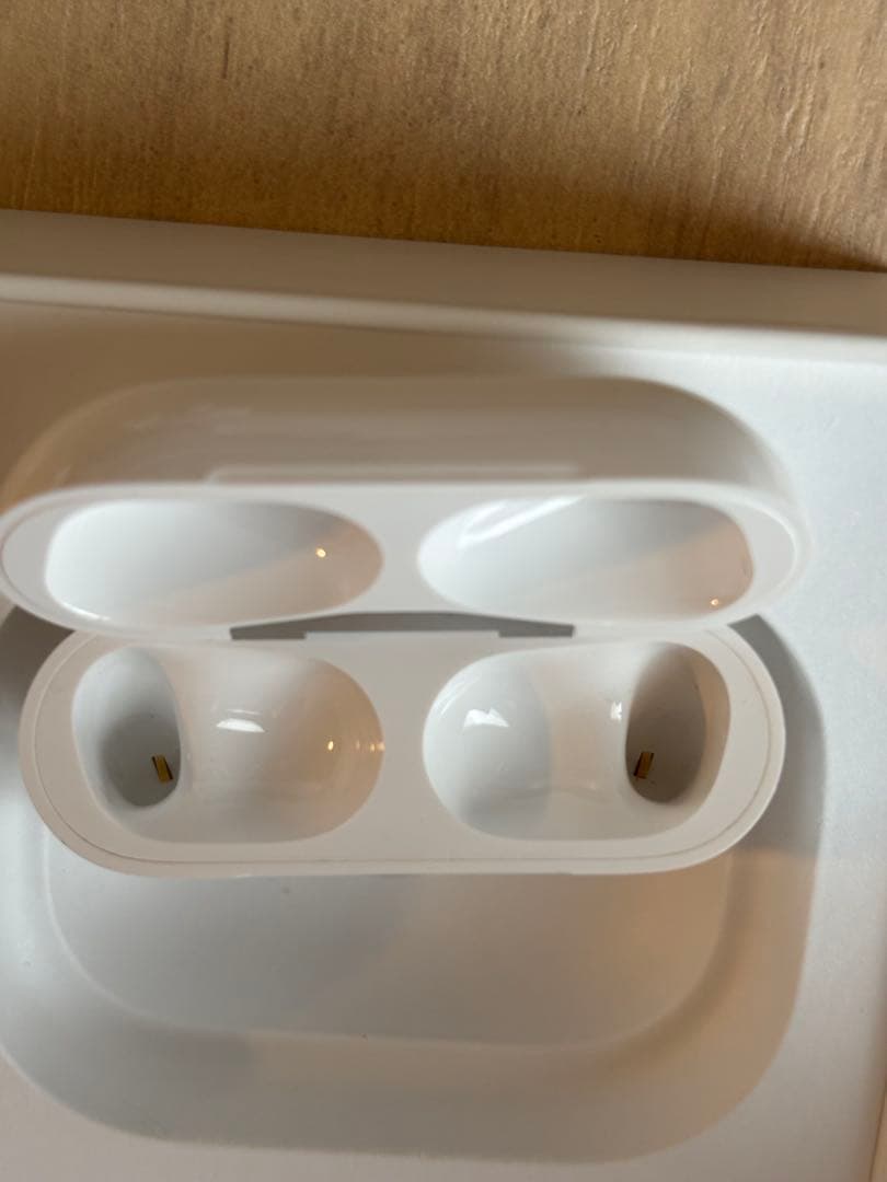 金*様 AirPods pro 2