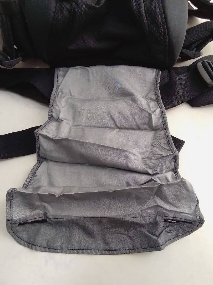 美品 ヌナ nuna カドルクリック ナイト ブラック 抱っこひも 正規品