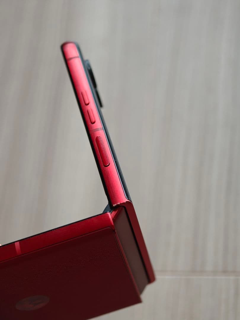 Motorola Razr 60ultra 512GB 美品 SIMフリー海外版