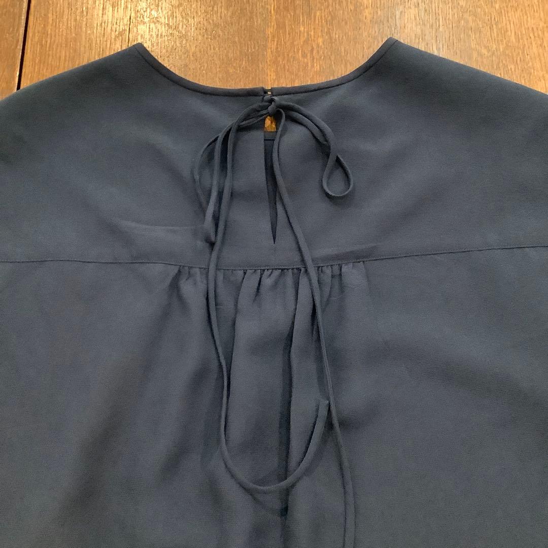 MIKAKO NAKAMURA ネイビーシルクブラウス　銀座和光　サイズ38