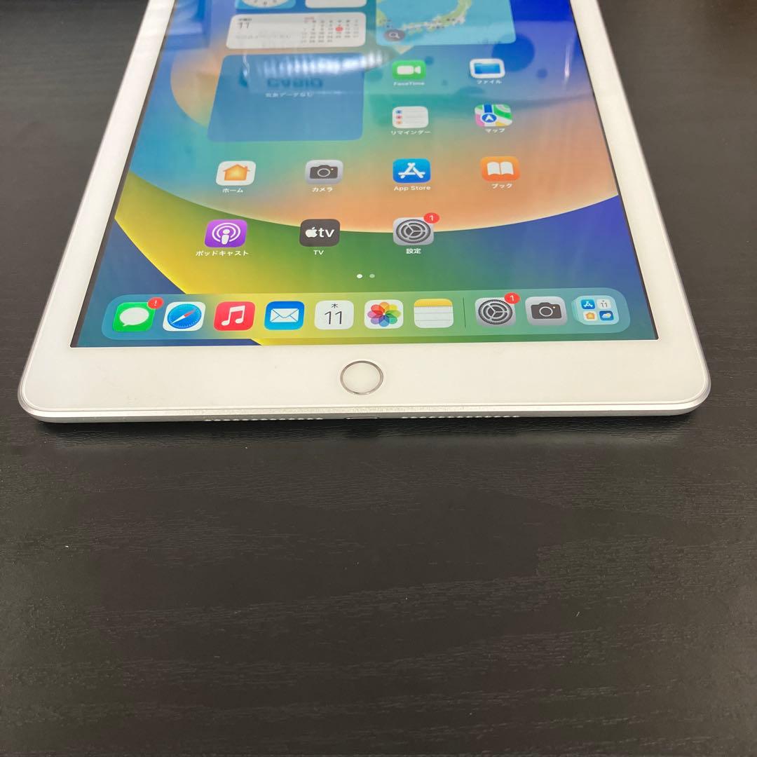 Apple iPad 第5世代 32GB シルバー