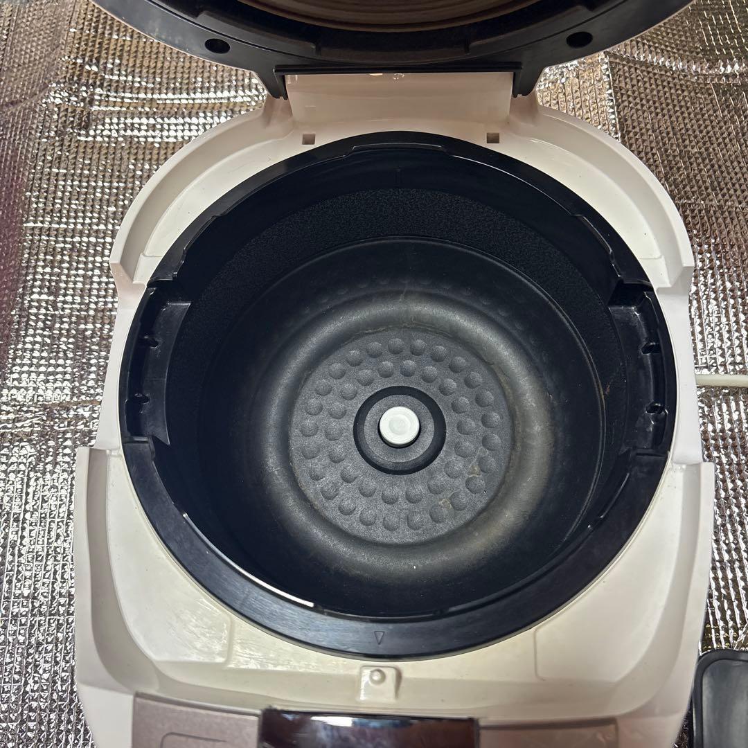 Cuckoo 炊飯器 ホワイト