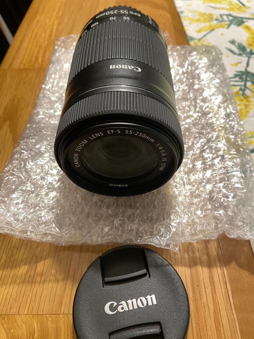 Canon kiss x8i ダブルレンズセット +追加レンズ