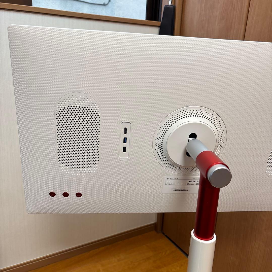 KTC MegPad 32型 4K UHD 移動式スマートモニター