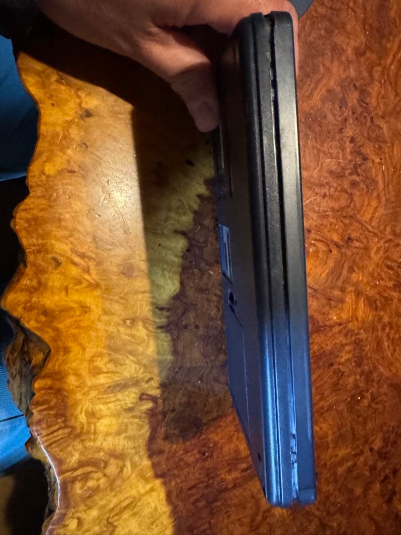 SHARP PC-G850VS 通電動作確認済みですがジャンクでお願い