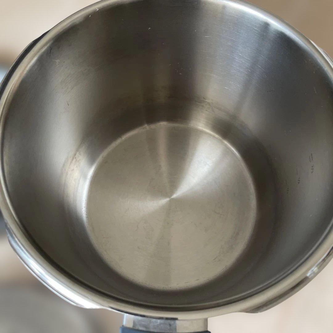 WMF 圧力鍋　パーフェクトプラス　6.5L スチーマー 三脚付