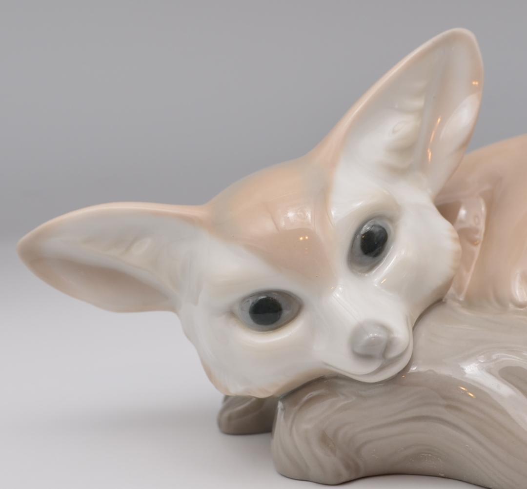 灰色ギツネ　＃1065　★リヤドロ　スペイン　ポーセリン　光沢仕上　ヴィンテージ