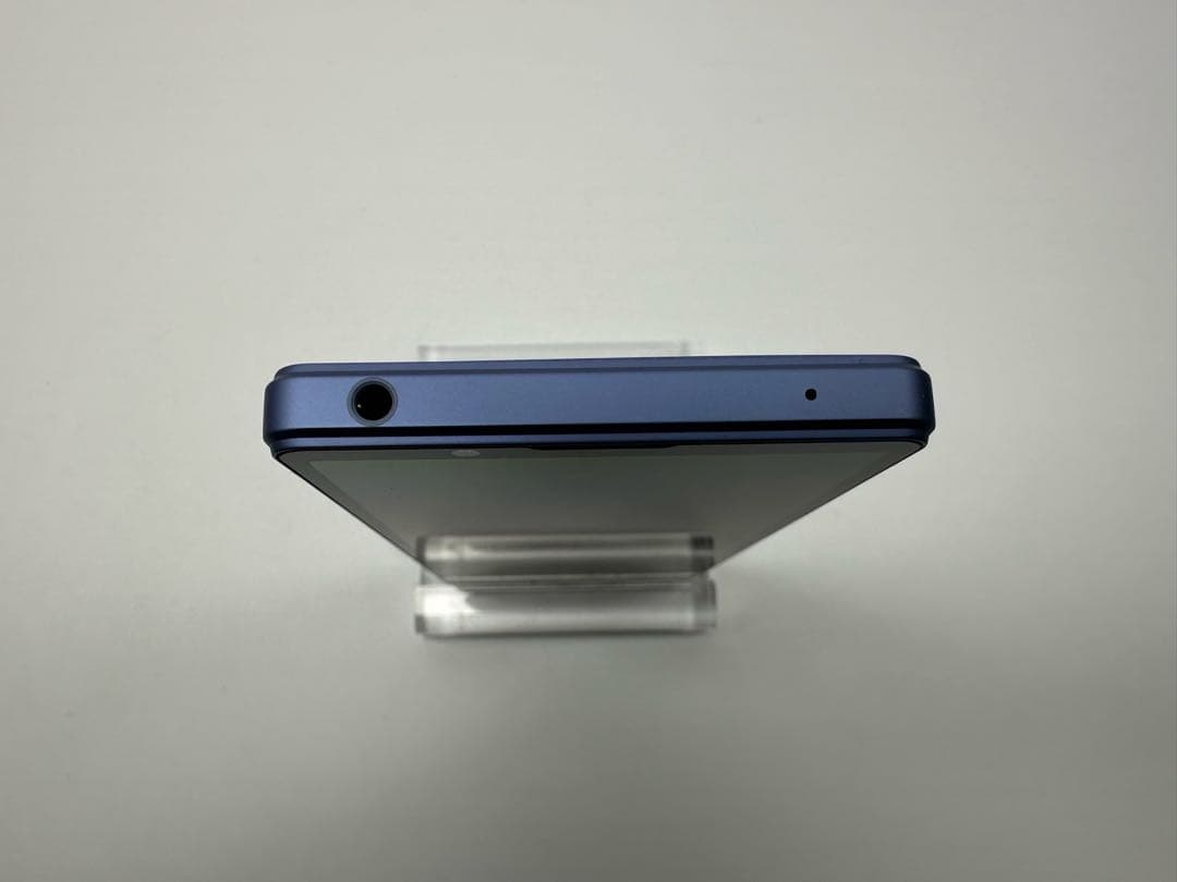 美品 SONY Xperia 5 V docomo 128GB ブルー