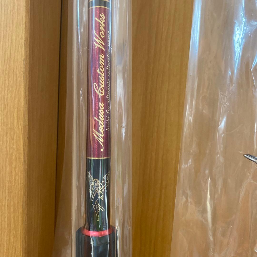 こうぴ【新品未使用品】MCワークス　RAGING BULL 100XR-1