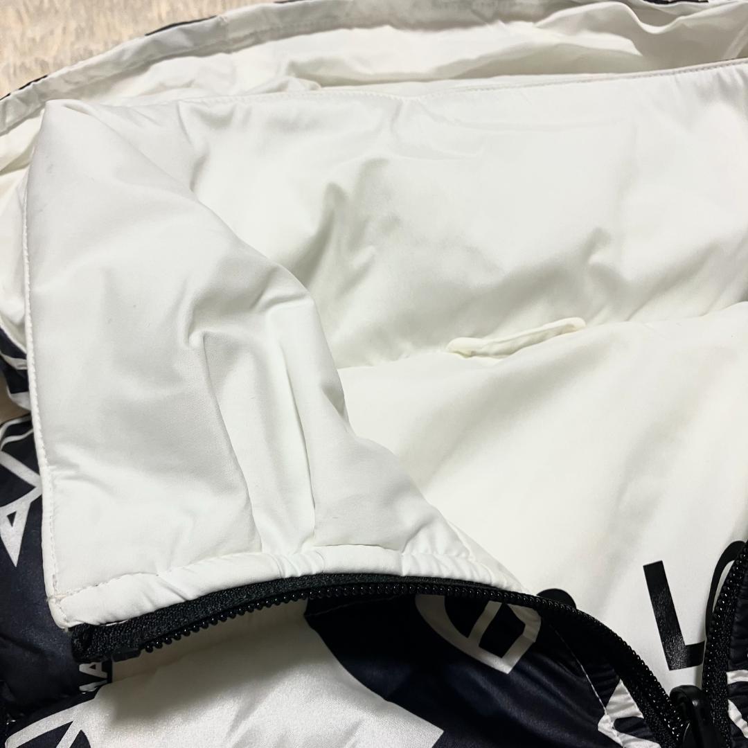 極美品✨ MARK&LONA 2way リバーシブル 中綿ベスト フード収納可