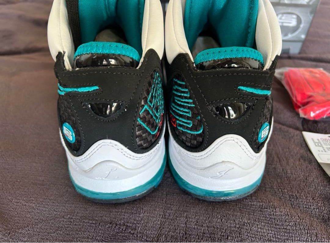 値引中 新品 送料込 NIKE LeBron 7 レトロ スニーカー 27cm