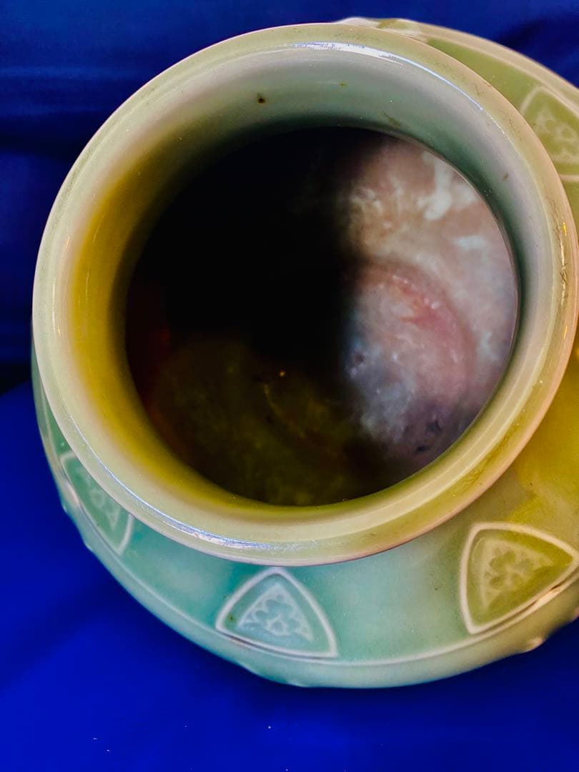 中国明時代龍泉窑刻花鼓腹尊サイズ約高さ19cm径23cm口12cm