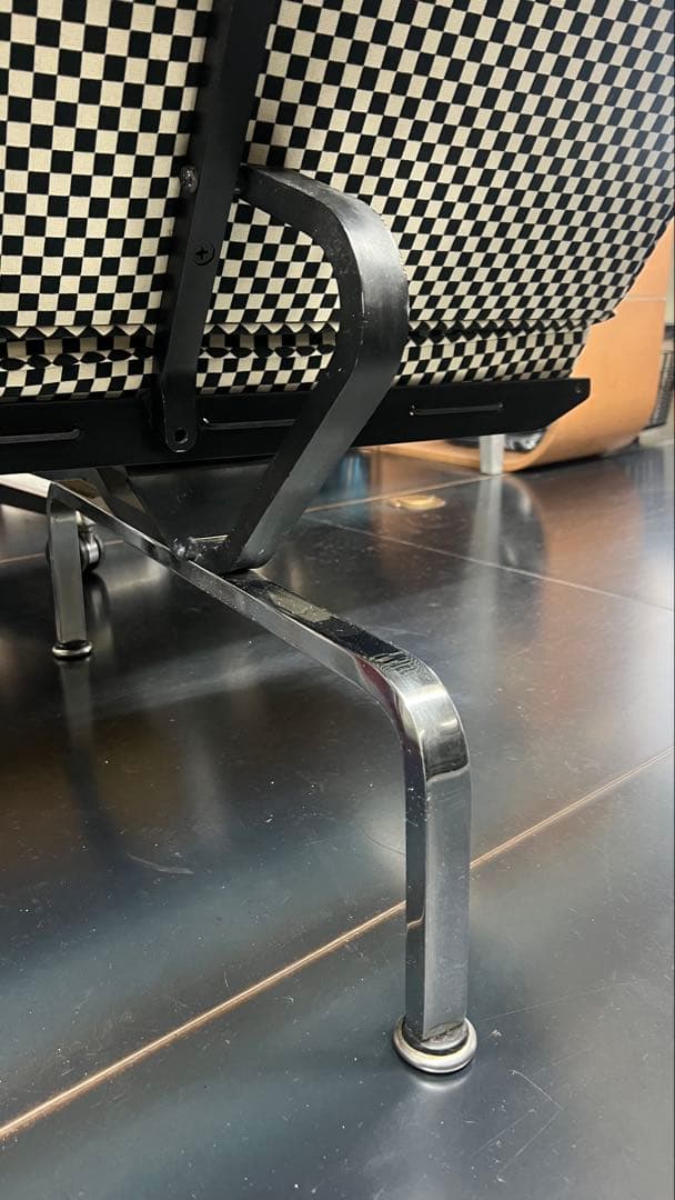 引越しの為、お安くしました。2/10まで。ハーマンミラーコンパクトソファー