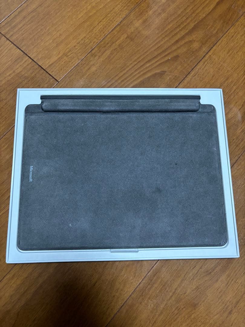 Windowsタブレット本体 yu