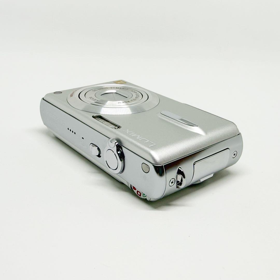 Panasonic LUMIX DMC-FX9-S シルバー コンデジ
