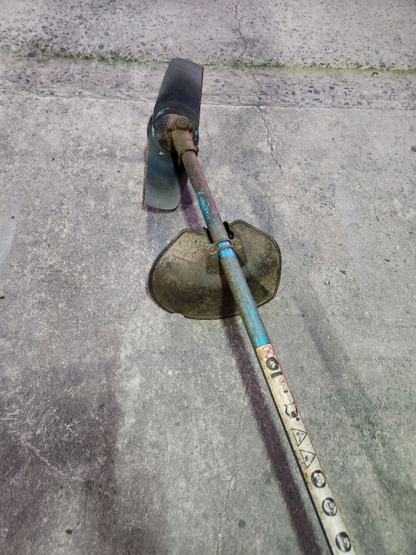 シンダイワ　草刈り機　山林用