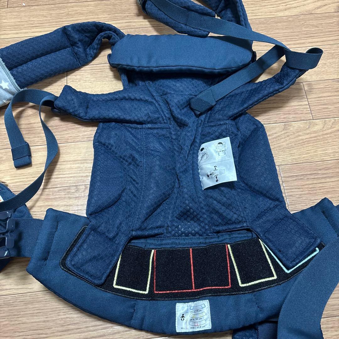 限定価格　ergobaby OMNI Breeze 抱っこ紐　ネイビー