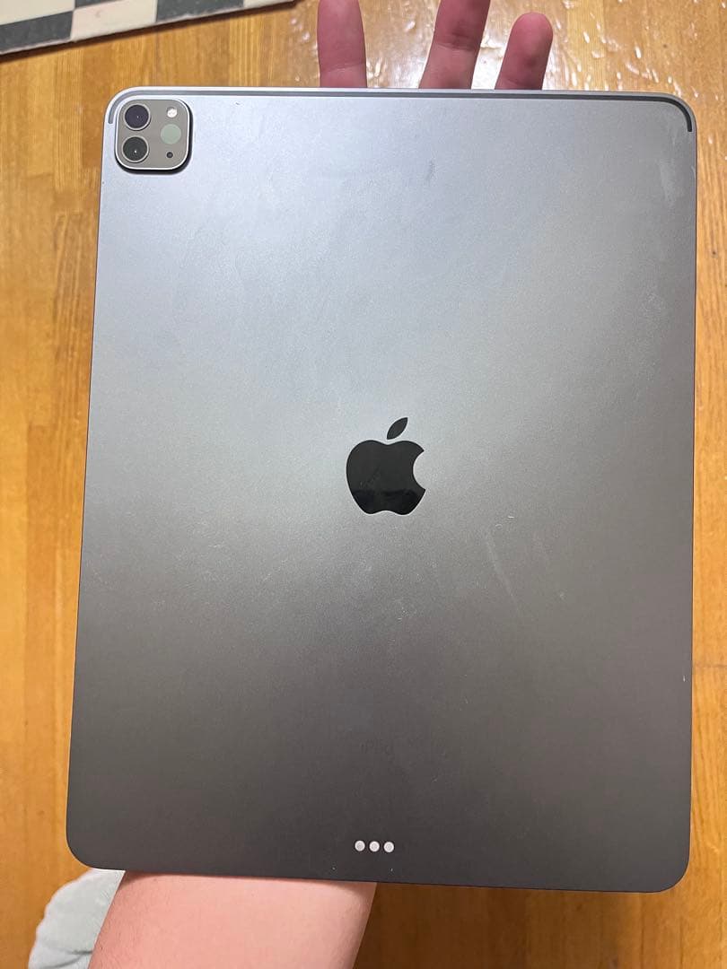 iPad Pro 12.9 第四世代　買ってー