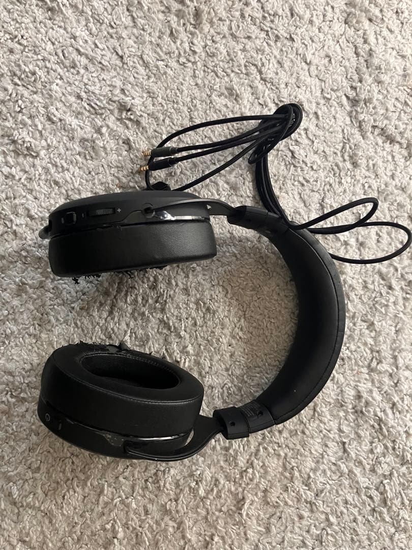 PCセット(ノートパソコン、キーボード、ヘッドホン、マウス、電源タップ)