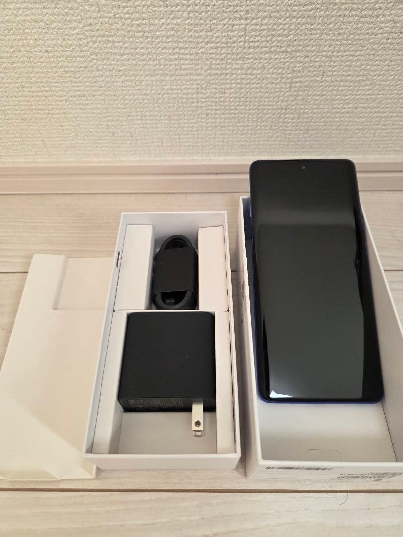 スマートフォン本体 Motorola edge 60 PRO 256GB Blue