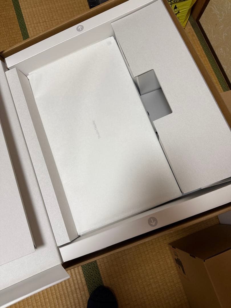 Apple Studio Display 本体 27インチ