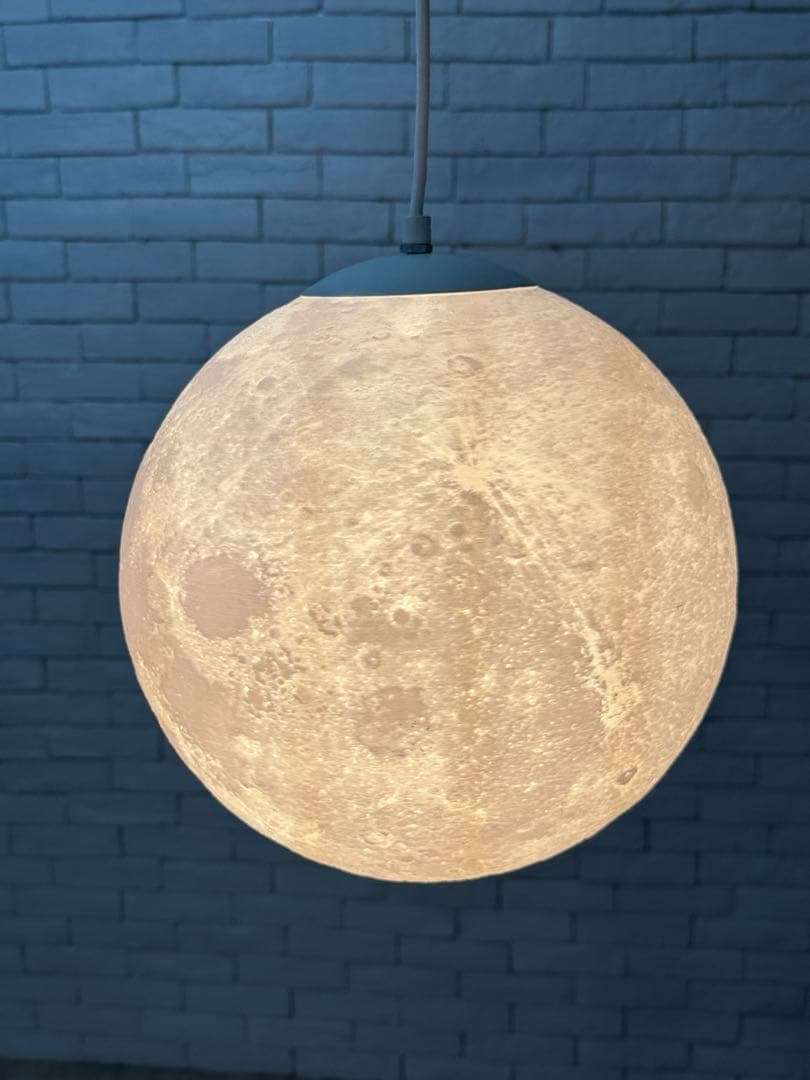 ⭐️【全国送料無料】　ペンダント　吊り下げ　ライト　月　地球　リビング　ランプ