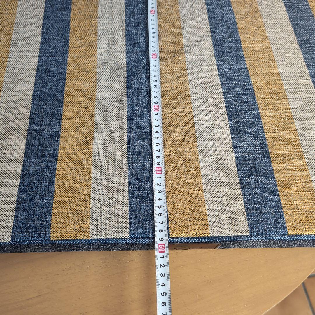 グリーンとグレーのベッドクッション 約94cm x 74cm×15cm