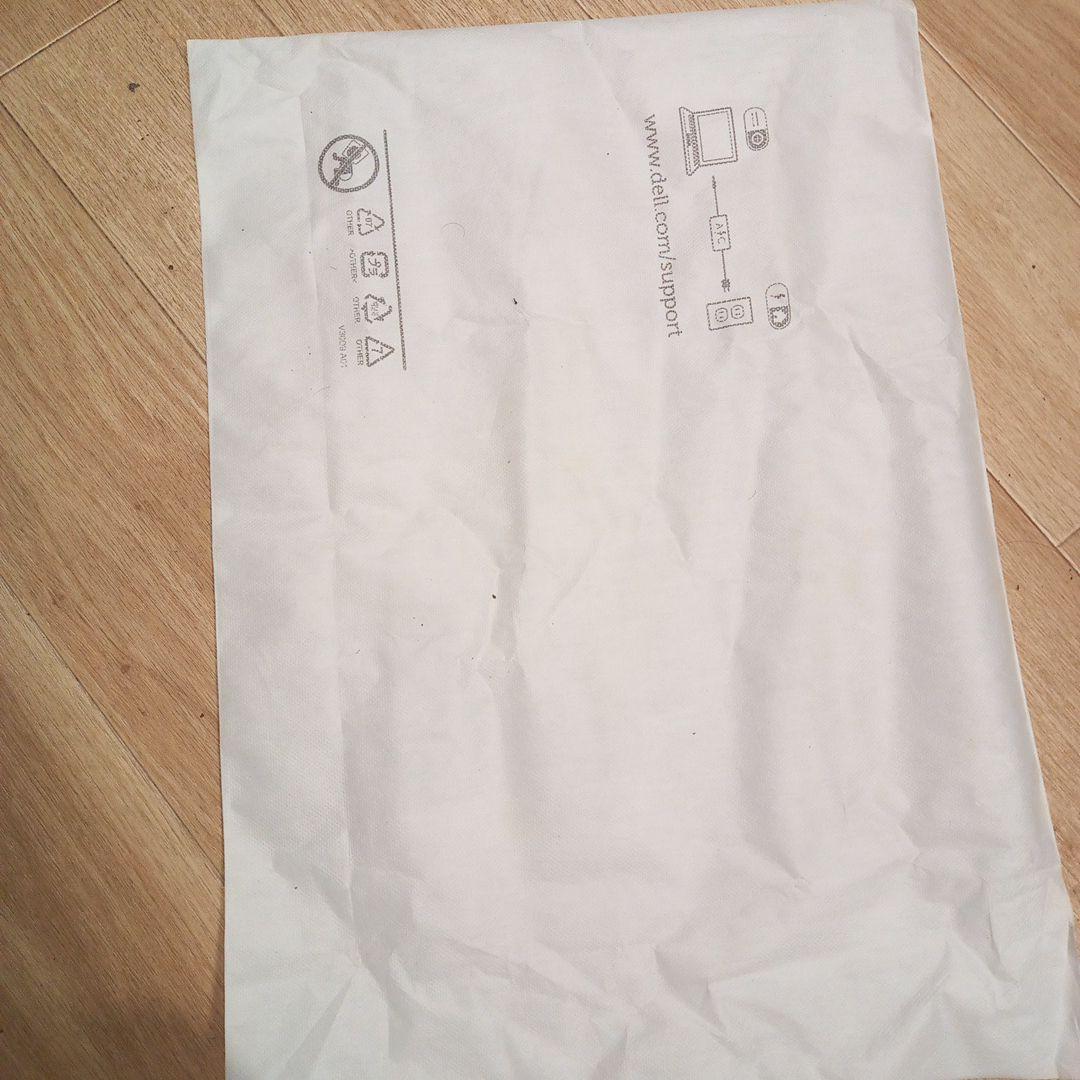 Dell ノートPC シルバー USB HDMI搭載