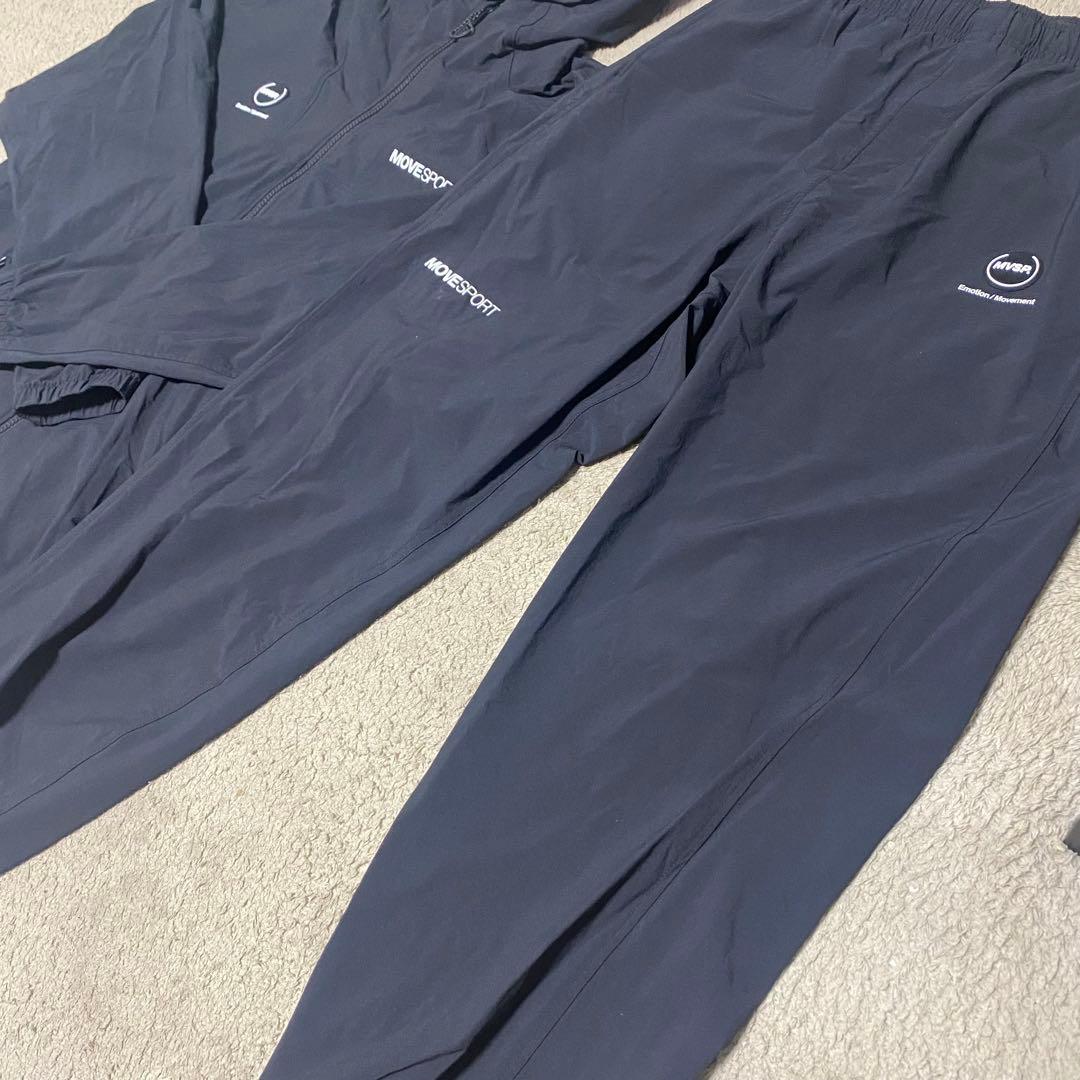 「美品」DESCENTE MOVE SPORTセットアップ　上下セット