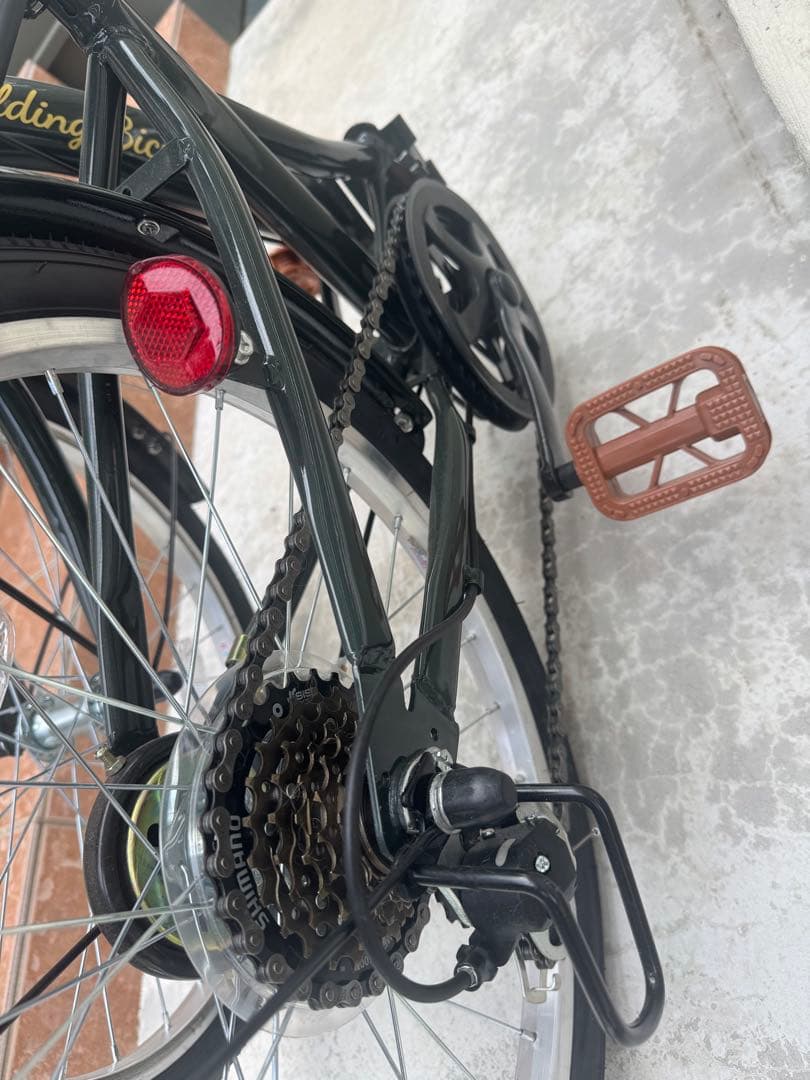 ギア付き折りたたみ自転車　ダークグリーン