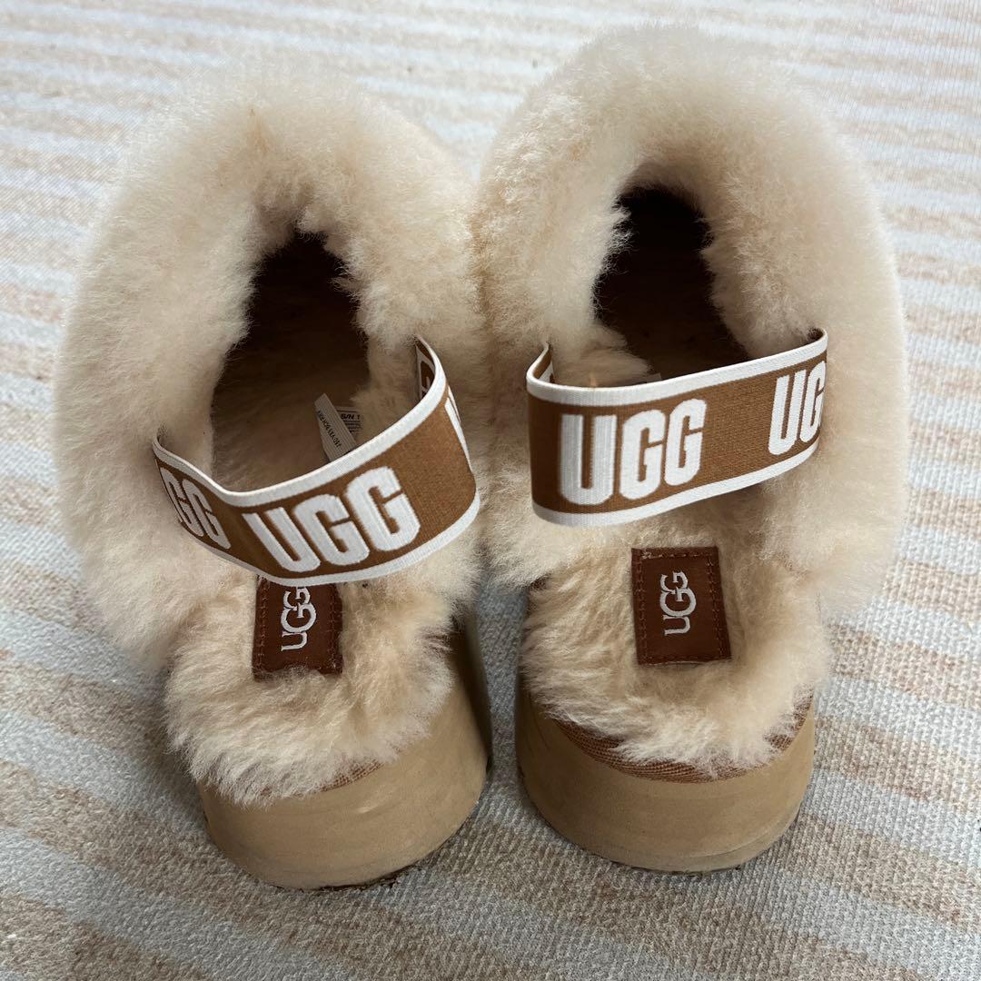 UGG ブラウン 厚底スライドサンダル