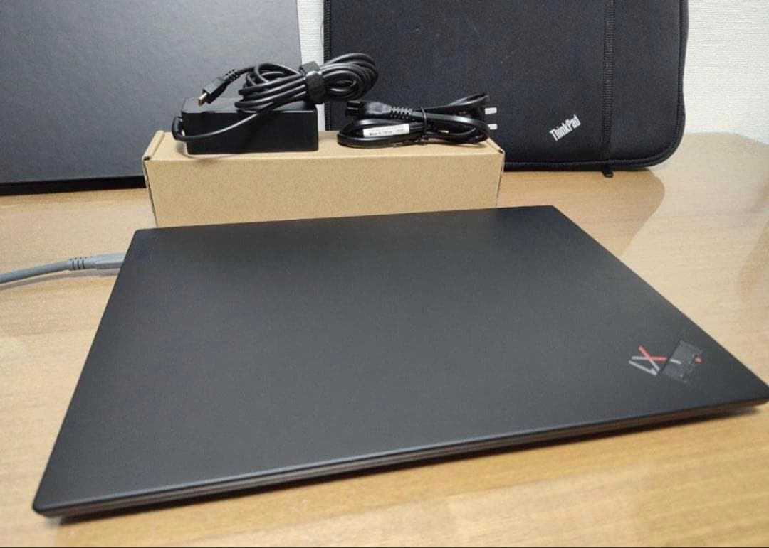 【最終値下げ】Lenovo ThinkPad X1 Carbon gen9