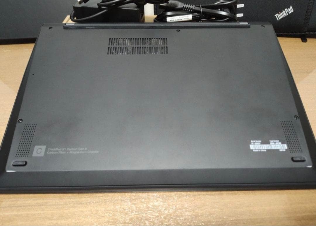 【最終値下げ】Lenovo ThinkPad X1 Carbon gen9