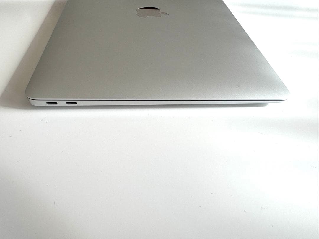 【新品同様】MacBook Air M1 USキー