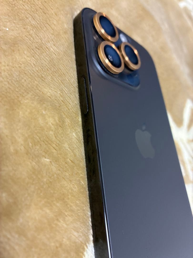 Apple iPhone 14 pro 128GB スペースブラック　ケース付き