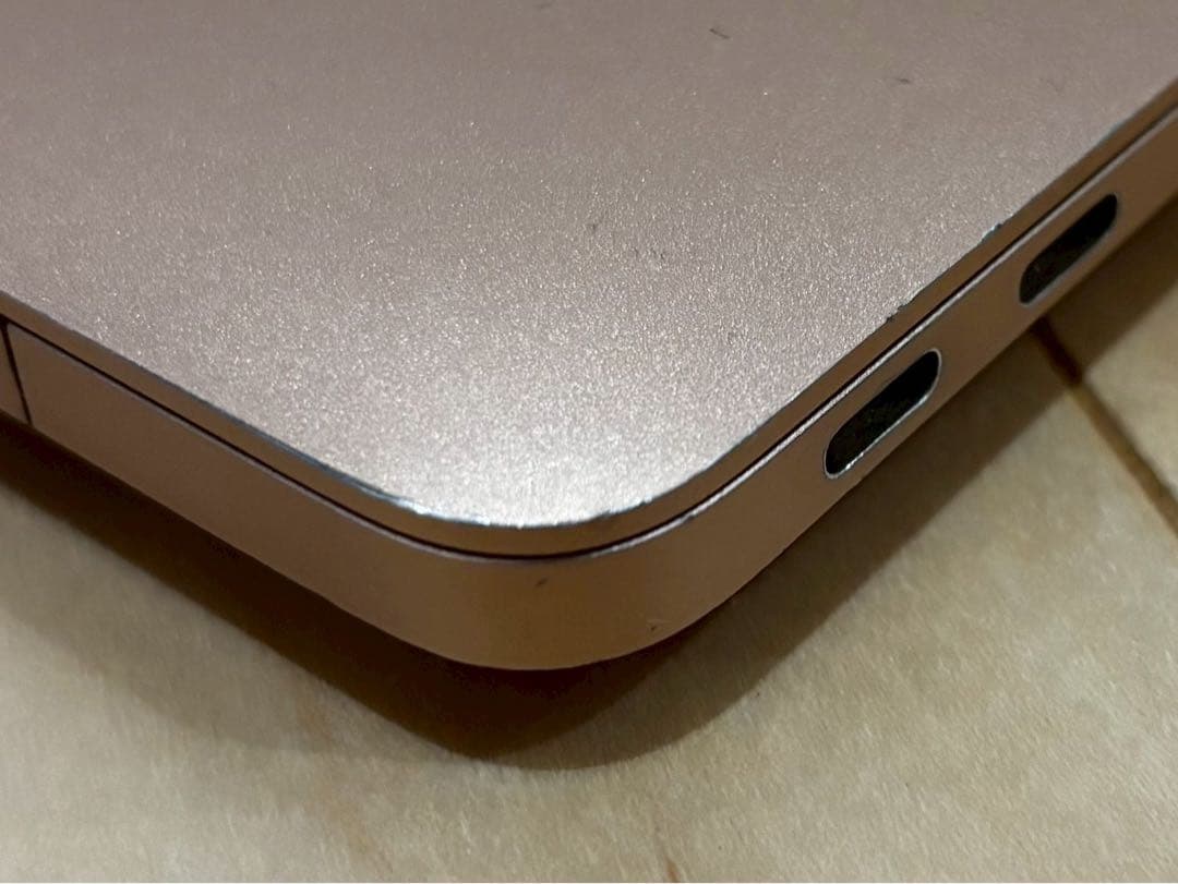 Apple MacBook Air 13.3インチ/ゴールド /2020年モデル