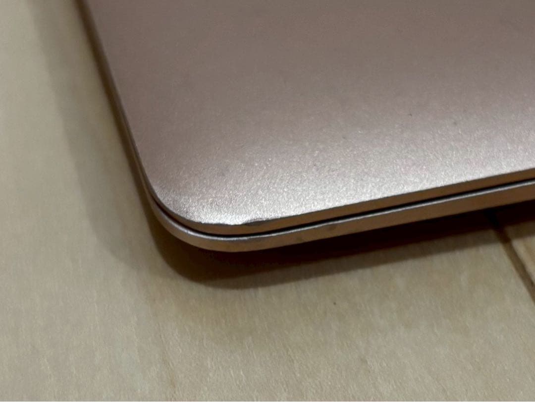 Apple MacBook Air 13.3インチ/ゴールド /2020年モデル